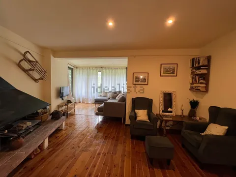 Flat 115 m² in Alp