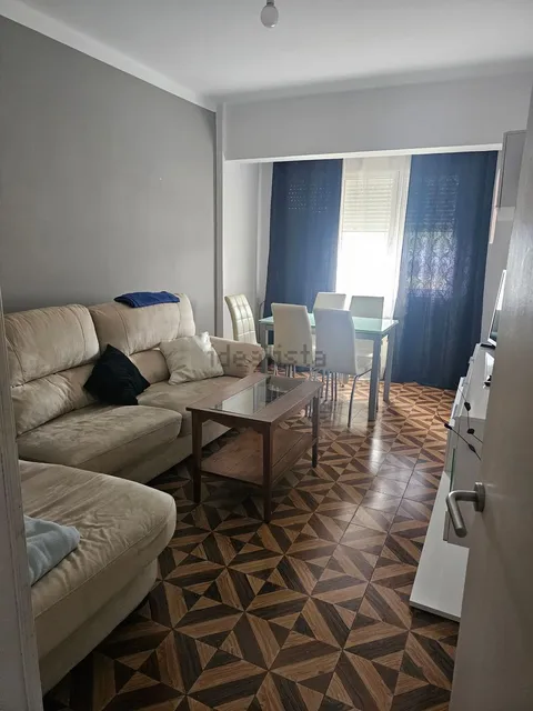Habitación en alquiler, Torrelavega