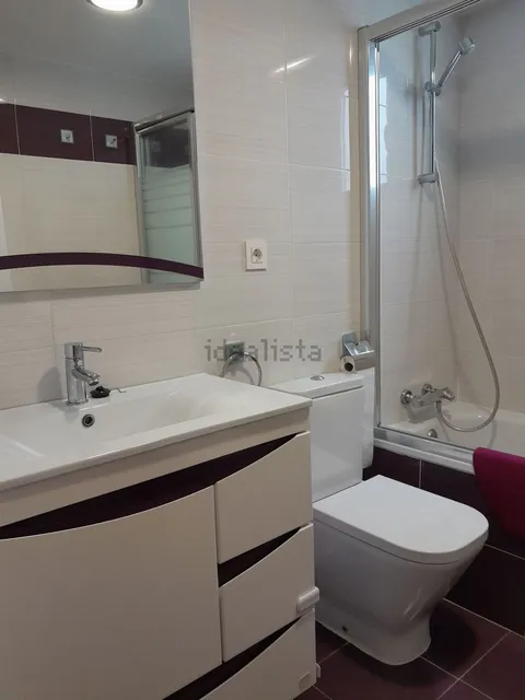 Habitació de lloguer, Burjassot