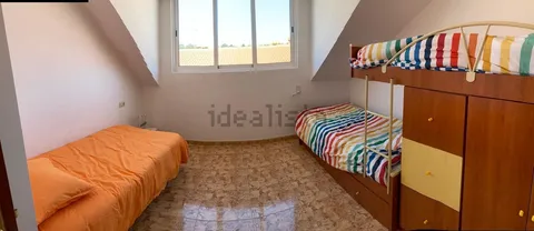 Pis de 101 m² a Ares (4/8)