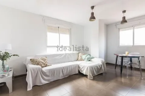 Pis de 70 m² a Montserrat (3/10)