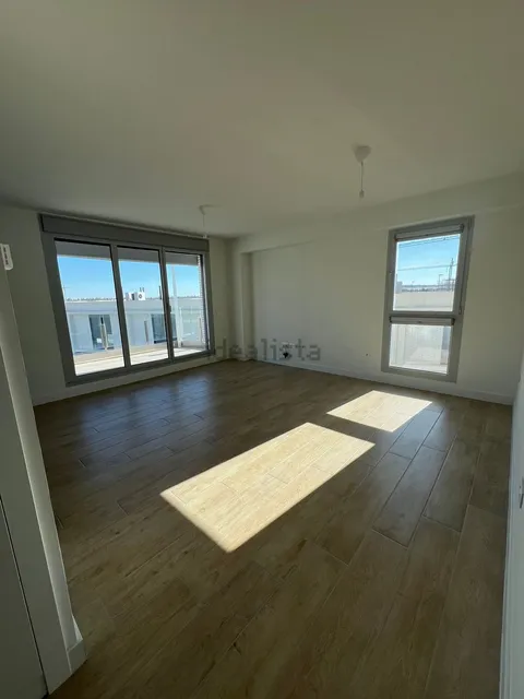 Appartamento 100 m² a Valladolid (2/16)