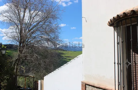 Casa de 120 m² a Montecorto
