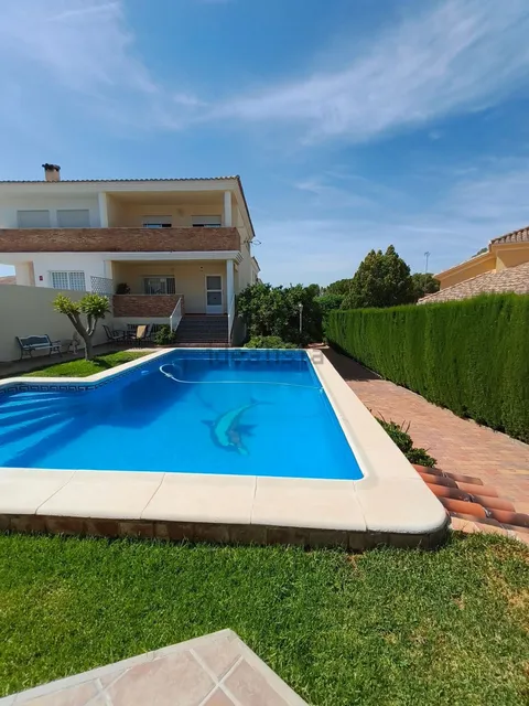 Casa de 240 m² en la Pobla de Vallbona