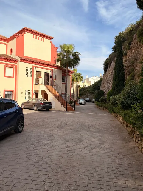 Flat 90 m² in Casares
