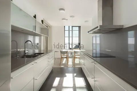 Wohnung 255 m² in Barcelona
