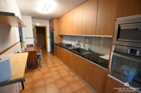 Apartamento 120 m² em San Andrés del Rabanedo (3/18)