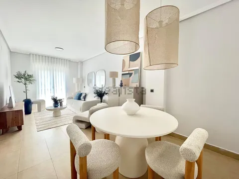 Wohnung 80 m² in Los Alcázares
