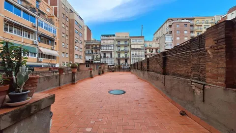 Квартира 120 м² в Барселоне