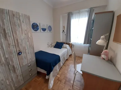 Chambre à louer, Valence