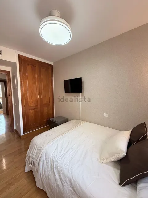 Chambre à louer, Madrid (2/5)