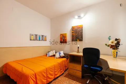 Room for rent, Montcada i Reixac