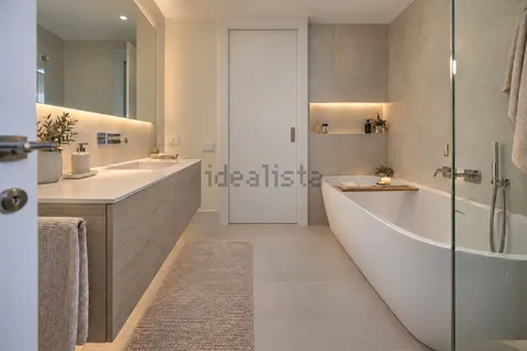 Pis de 100 m² a Barcelona (4/6)