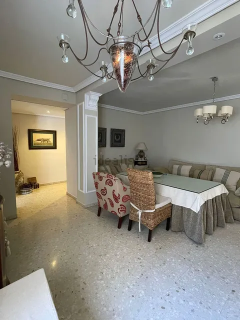Pis de 95 m² a Còrdova