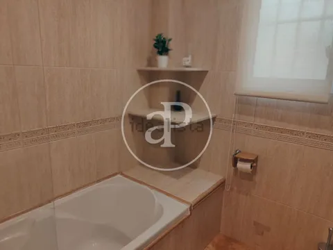 Pis de 85 m² a València