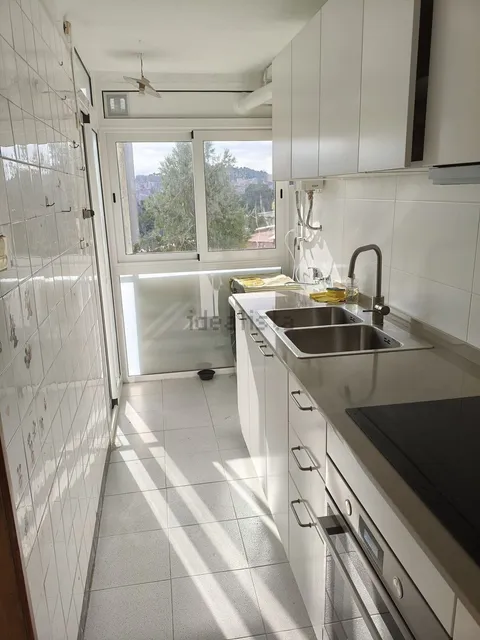 Habitació de lloguer, Barcelona (2/5)