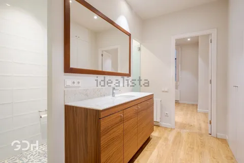 Wohnung 77 m² in Barcelona