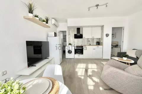 Pis de 50 m² a Sant Miquel de les Salines (4/21)