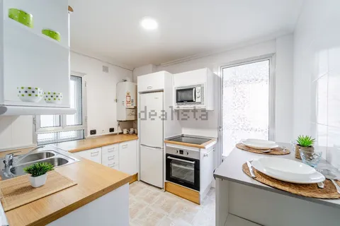 Chambre à louer, Burgos (2/6)