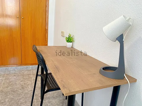 Room for rent, Sueca
