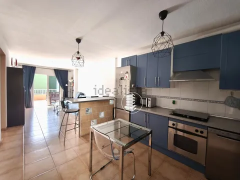 Pis de 75 m² a Candelaria (4/22)