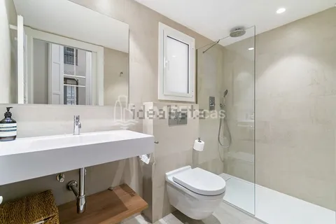 Wohnung 300 m² in Barcelona