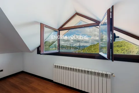 Casa 425 m² a Vigo