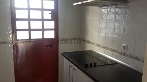 Casa de 100 m² a Espartinas (2/23)