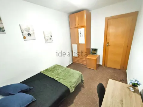 Quarto para alugar, Toledo