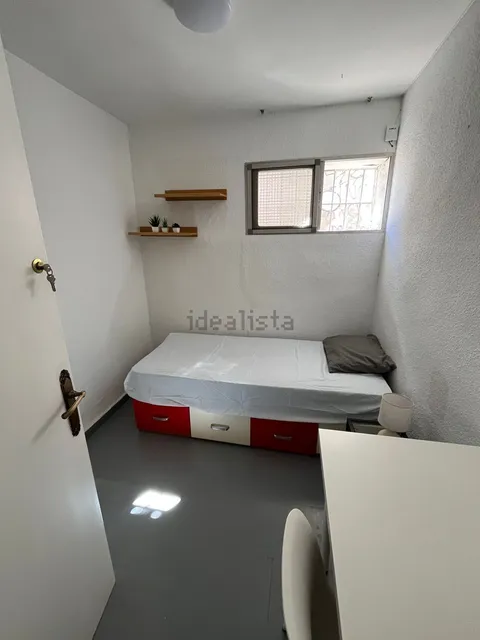 Quarto para alugar, Recas (4/8)