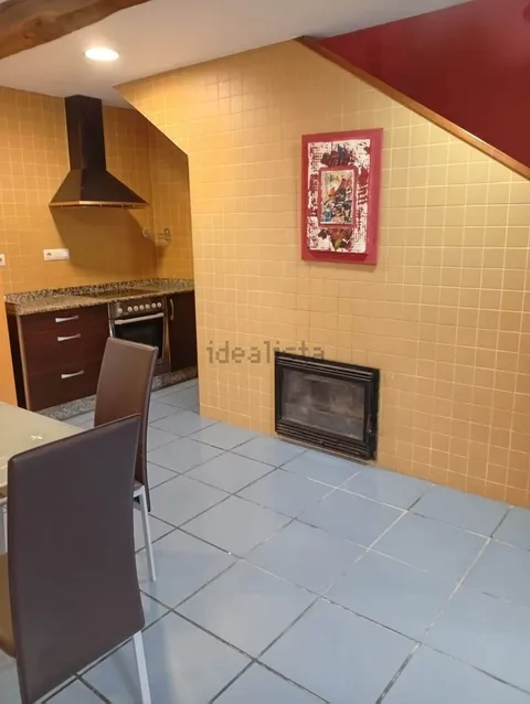 House 150 m² in Cerdedo Cotobade