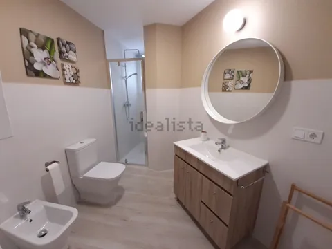 Chambre à louer, Valence