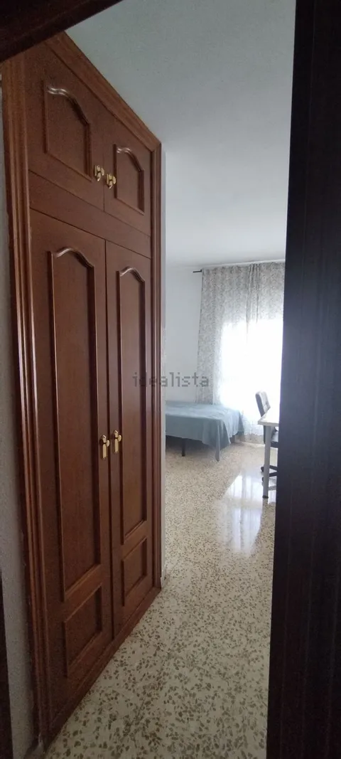 Chambre à louer, Málaga (2/2)
