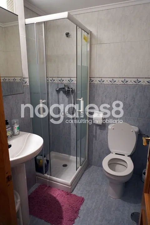 Pis de 80 m² a Oviedo
