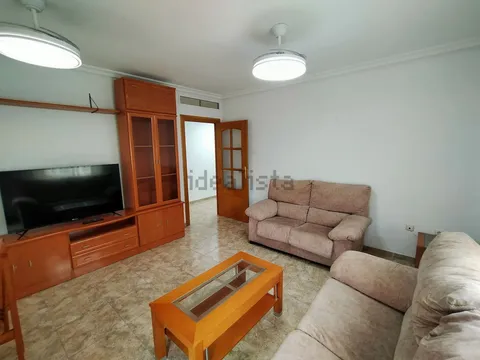 Pis de 100 m² a Almeria
