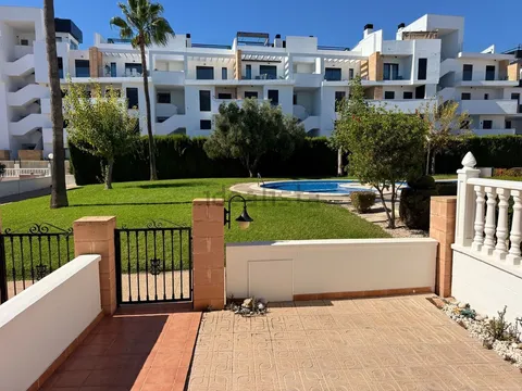 Casa de 120 m² a Oriola