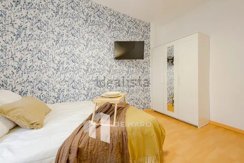 Room for rent, Madrid (2/18)