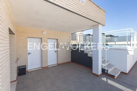 Pis de 85 m² a València