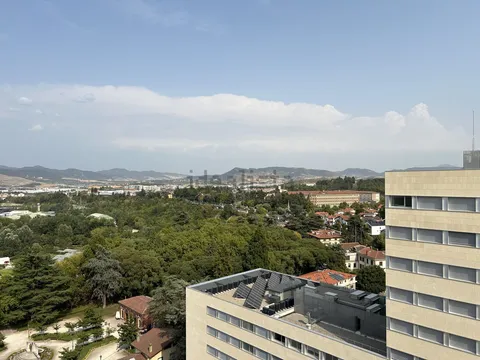Pis de 103 m² a Pamplona