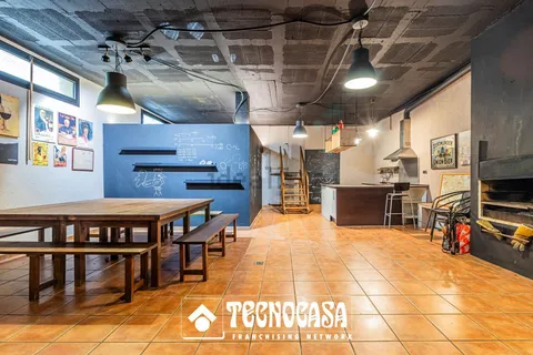 Будинок 471 м² у Sant Cugat del Vallès
