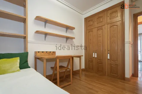 Pis de 130 m² a Pamplona