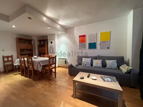 Wohnung 72 m² in Jaca