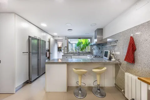 Casa 239 m² a Sant Cugat del Vallès