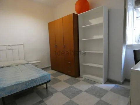 Piso de 100 m² en Granada