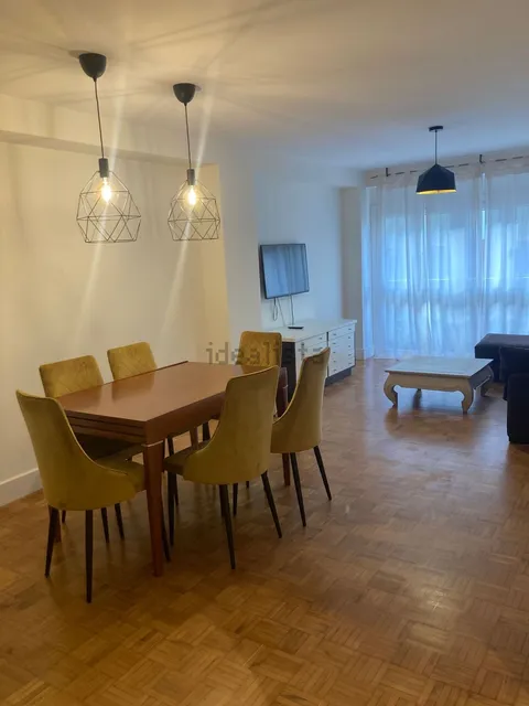 Pis de 92 m² a Oviedo