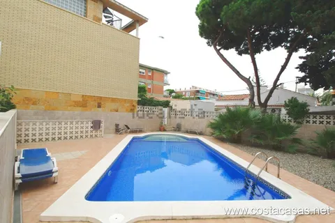 Casa de 180 m² a Castelldefels