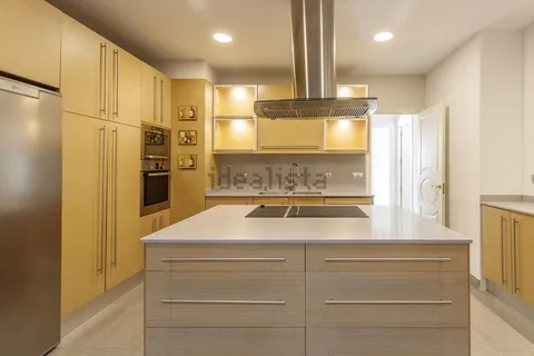Apartamento 287 m² em Madrid