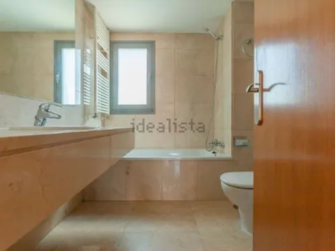 Wohnung 126 m² in Madrid