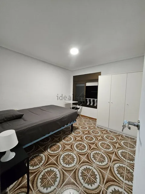 Habitació de lloguer, Canovelles (2/4)