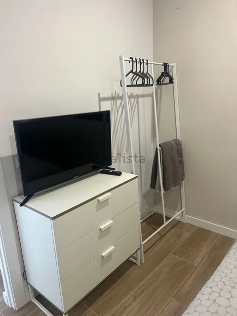Room for rent, la Pobla de Montornès (2/11)